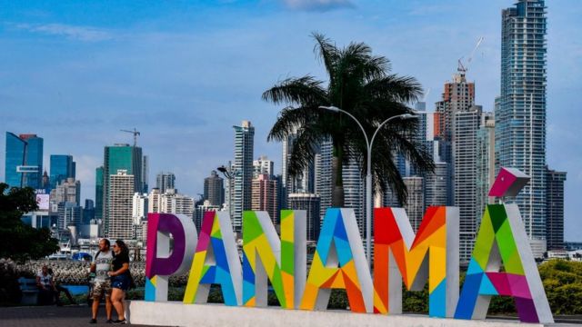 Cherchez la plage de Panama. Un marché d’acheteurs est en attente.